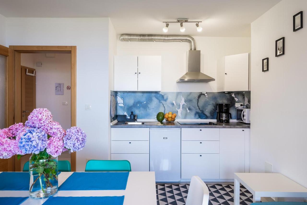 Downtown Apartments Dorian And Nadia Opatija Extérieur photo